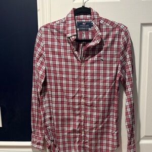 Vineyard Vines Men’s Red and White Plaid Button-Down Shirt
